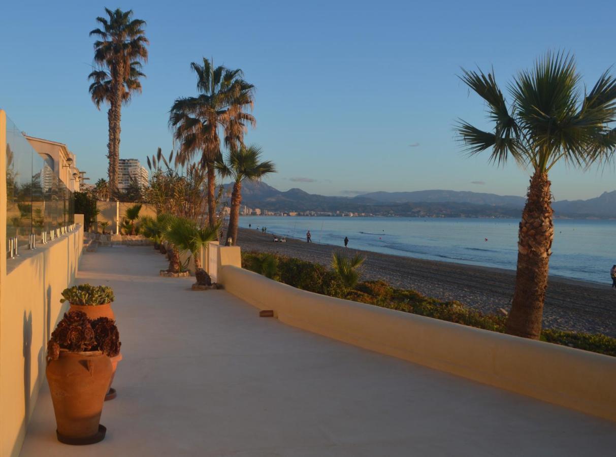 Maravilloso Apartamento Amanecer Cabo A Pie De Playa Y Mar En Chalet Roquetes Alicante Exterior foto