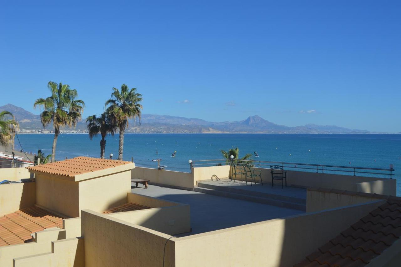 Maravilloso Apartamento Amanecer Cabo A Pie De Playa Y Mar En Chalet Roquetes Alicante Exterior foto