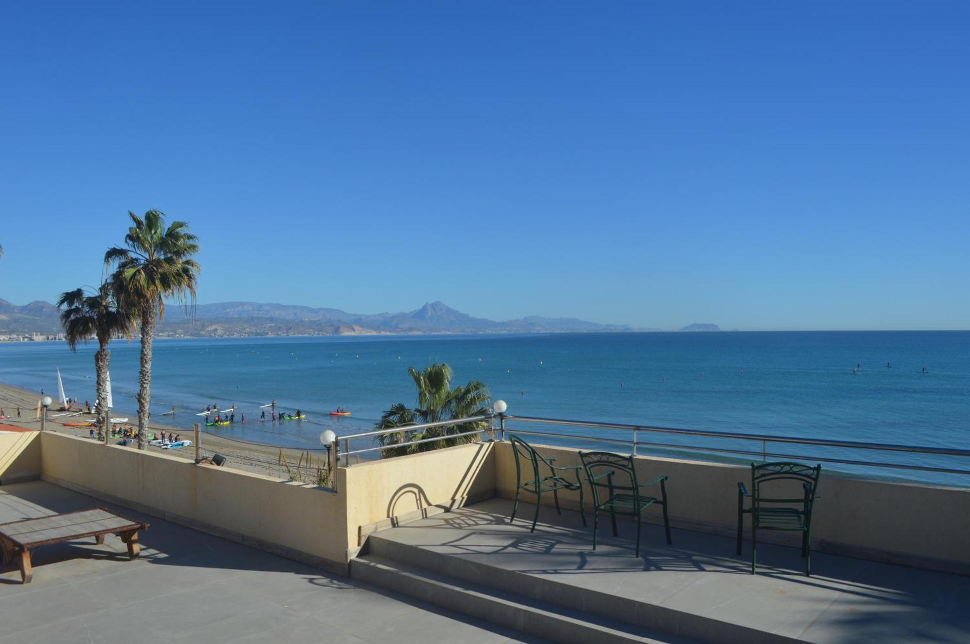 Maravilloso Apartamento Amanecer Cabo A Pie De Playa Y Mar En Chalet Roquetes Alicante Exterior foto
